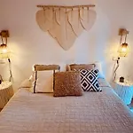 Can Somni - Appartement Boheme, Zen Et Chic Avec Piscine